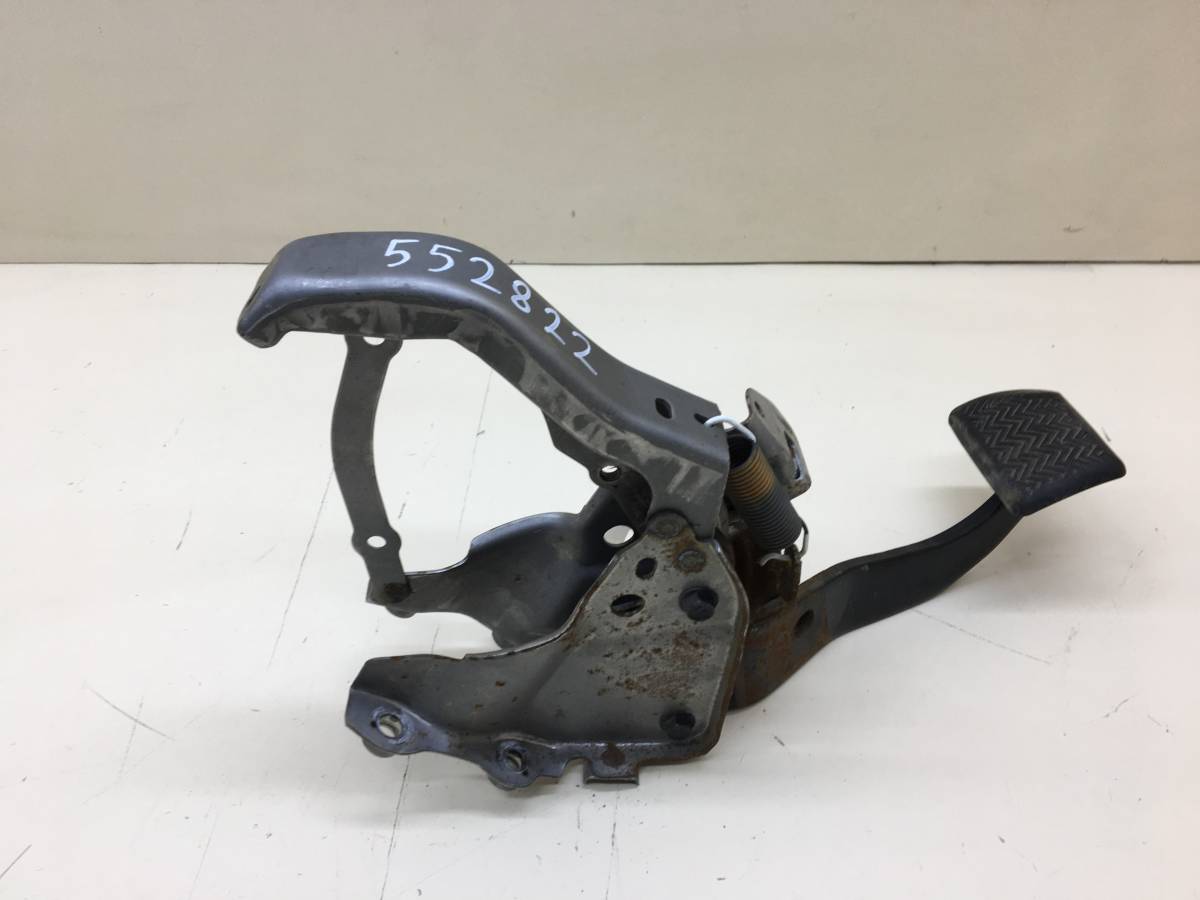 Педаль тормоза Toyota Rav 4 (XA40) 2013-2019
