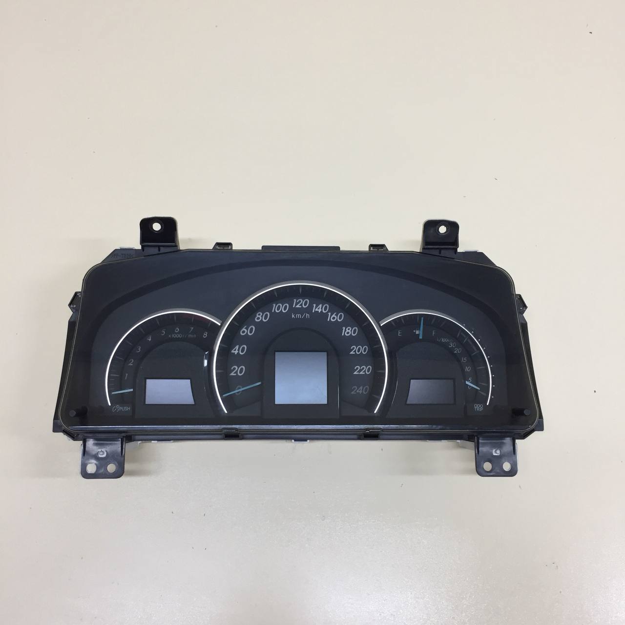 Панель приборов Toyota Camry (XV50) 2011-2017 Панель приборов Toyota Camry (XV50) 2011-2017