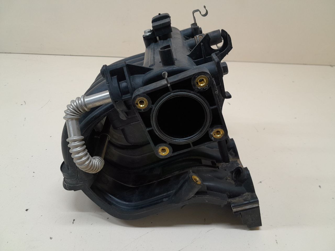 Коллектор впускной Chevrolet Aveo T250 2005-2011