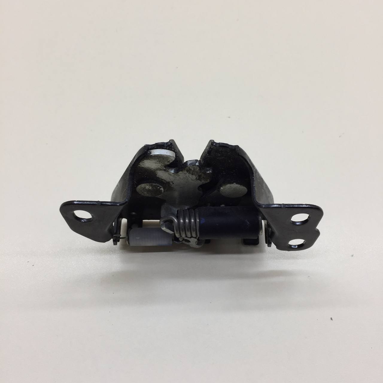 Замок капота Jetour Dashing 2022>