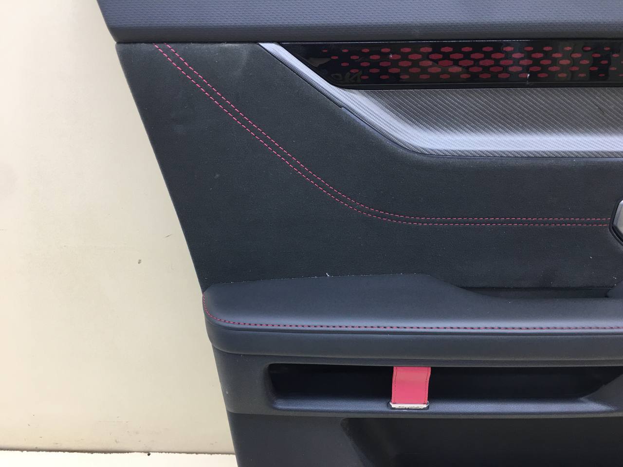 Обшивка двери передней левой Jetour Dashing 2022>