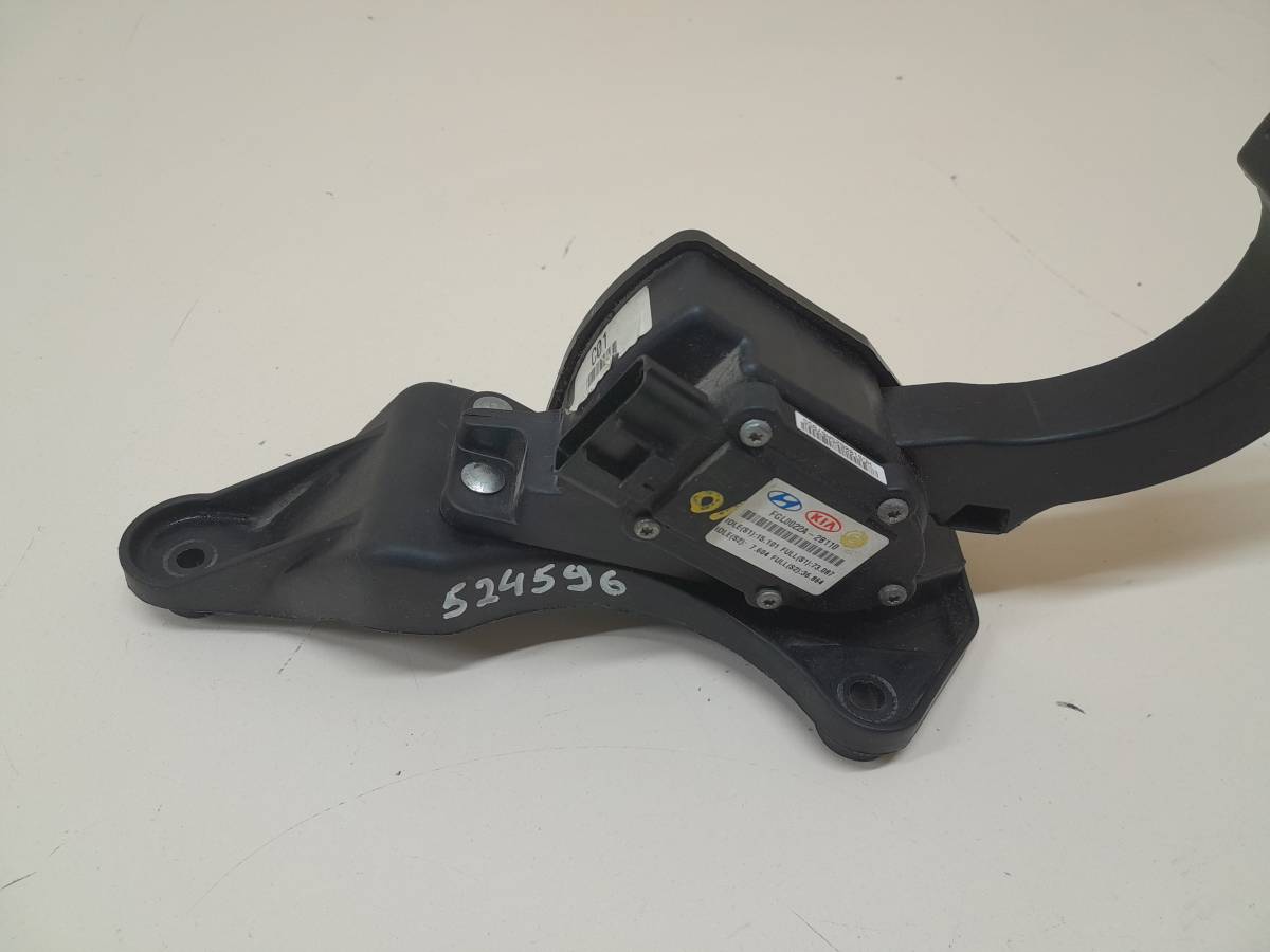 Педаль газа Hyundai ix55 2007-2013 Педаль газа Hyundai ix55 2007-2013