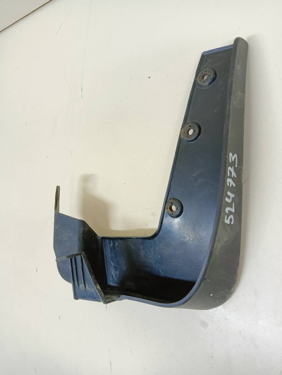 Брызговик передний правый Hyundai ix55 2007-2013