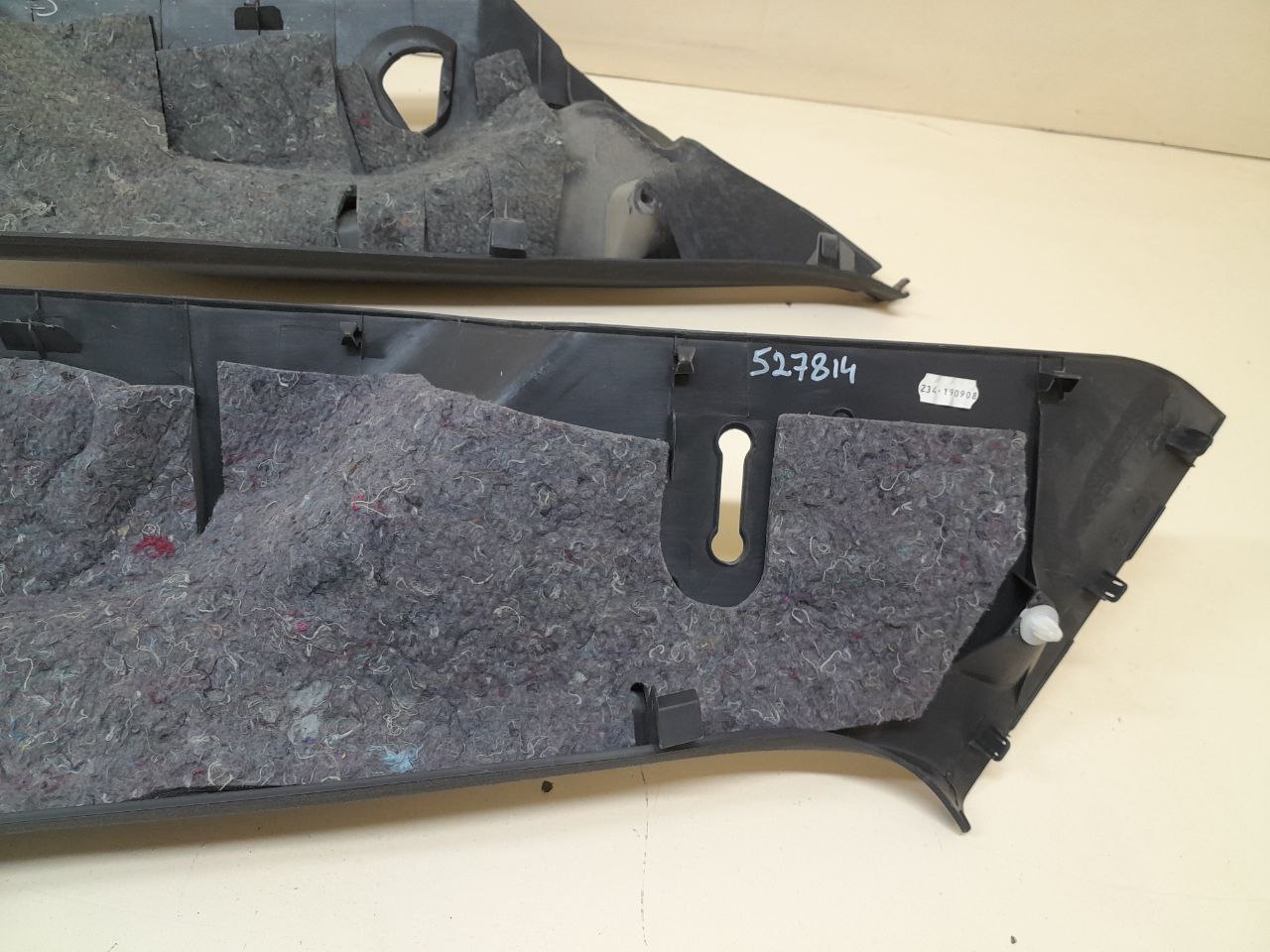 Обшивка стойки Toyota Auris (E150) 2006-2012