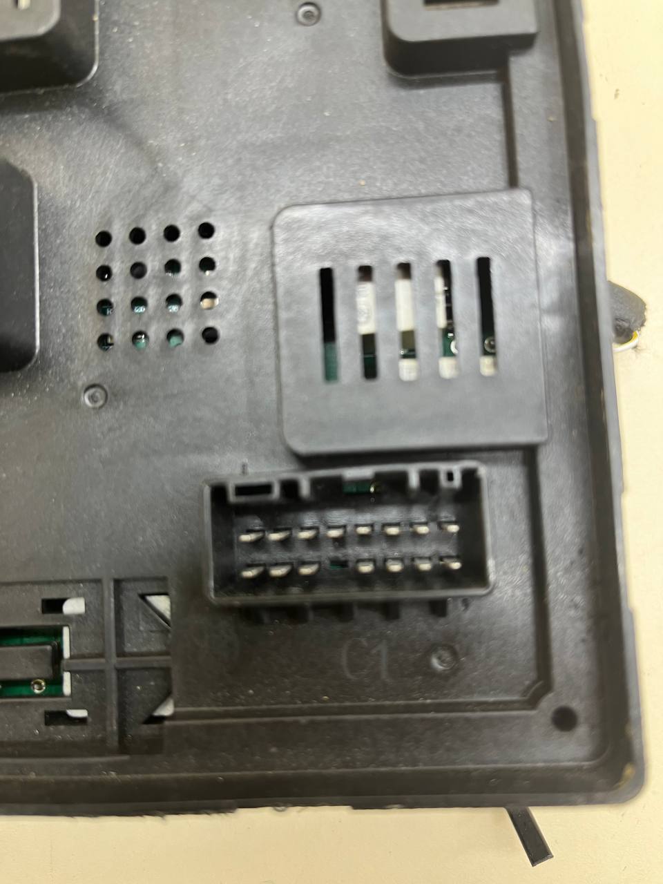 Блок предохранителей EXEED RX 2022>