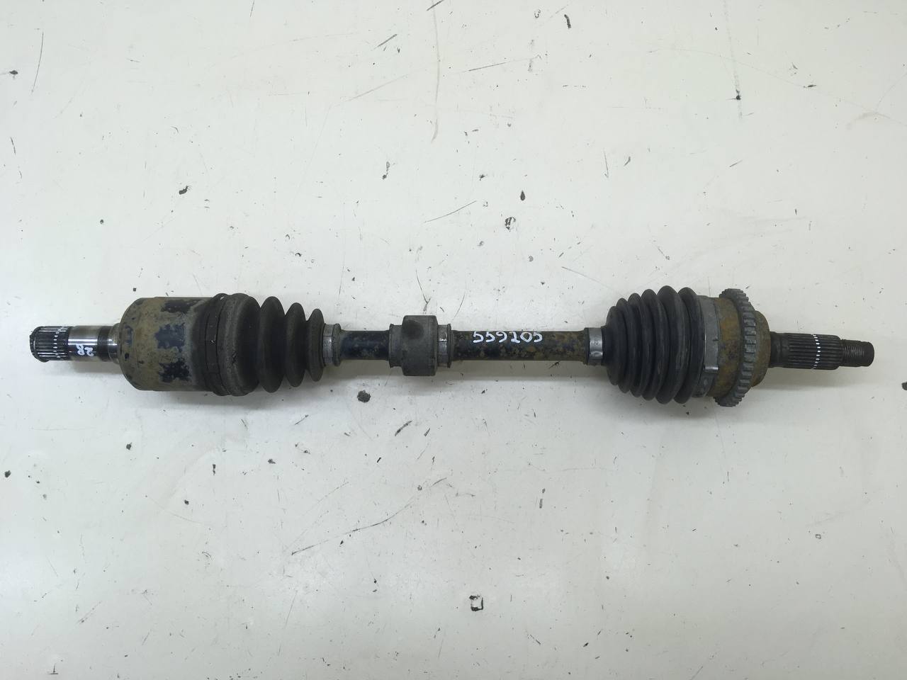 Полуось передняя левая Mazda Mazda 6 (GG) 2002-2007 Полуось передняя левая Mazda Mazda 6 (GG) 2002-2007