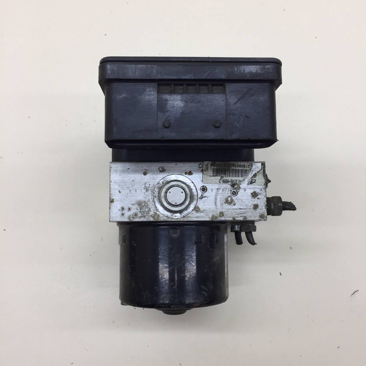 Блок ABS (насос) Mitsubishi Outlander XL (CW) 2006-2012