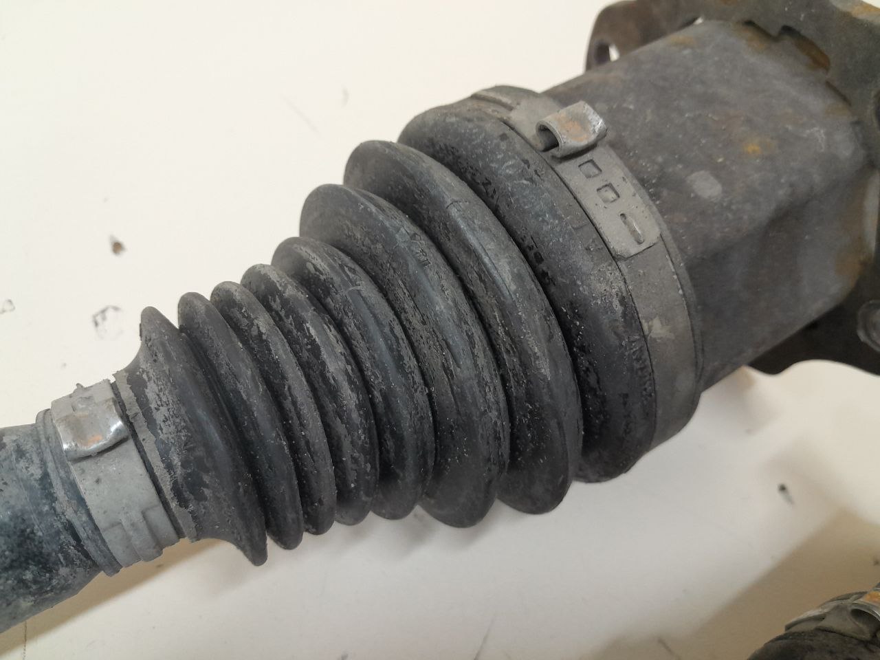 Полуось передняя Audi Q5 (8R) 2008-2017