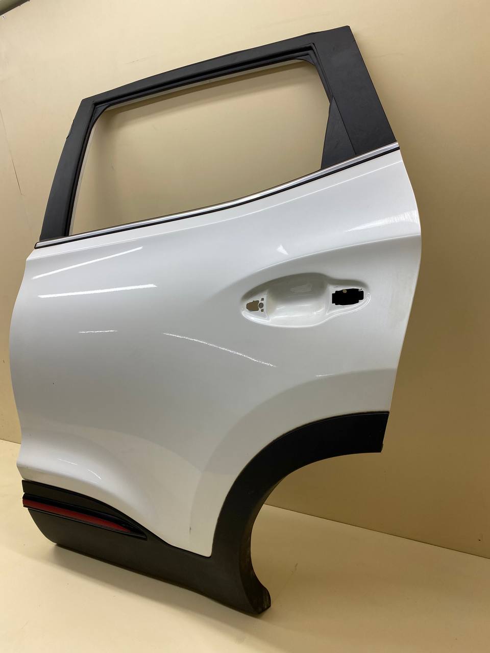 Дверь задняя левая Chery Tiggo 4 Pro 2021>