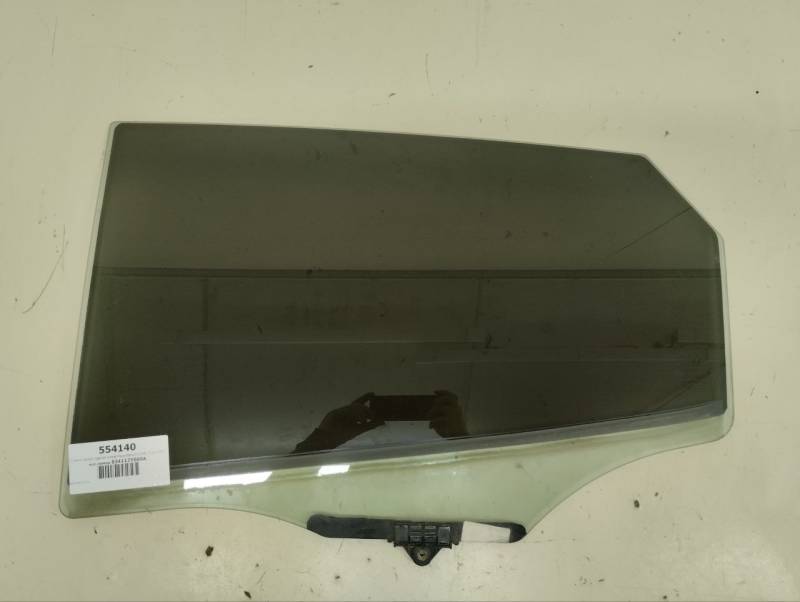 Стекло двери задней левой Hyundai ix35 (LM) 2010-2015