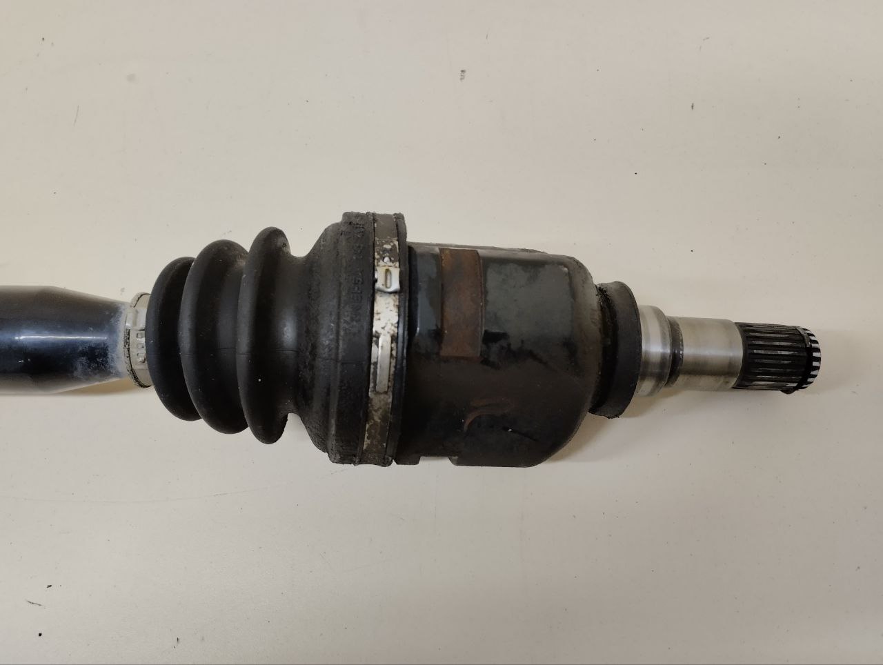 Полуось передняя правая Toyota Auris (E150) 2006-2012 Полуось передняя правая Toyota Auris (E150) 2006-2012
