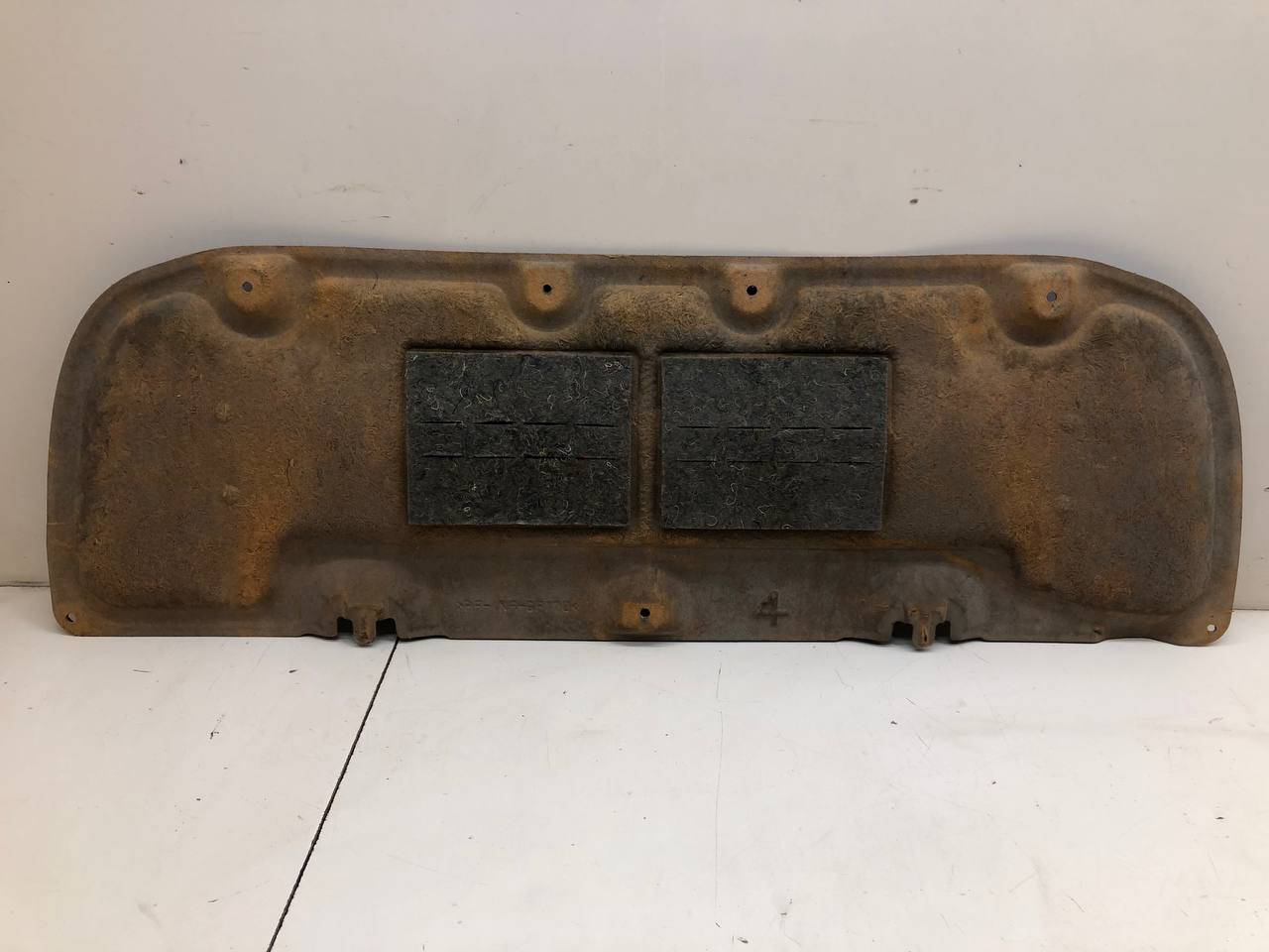 Шумоизоляция капота Toyota Rav 4 (XA40) 2013-2019