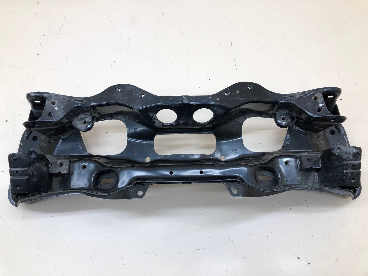 Балка подмоторная Subaru Forester (S12) 2008-2012 Балка подмоторная Subaru Forester (S12) 2008-2012