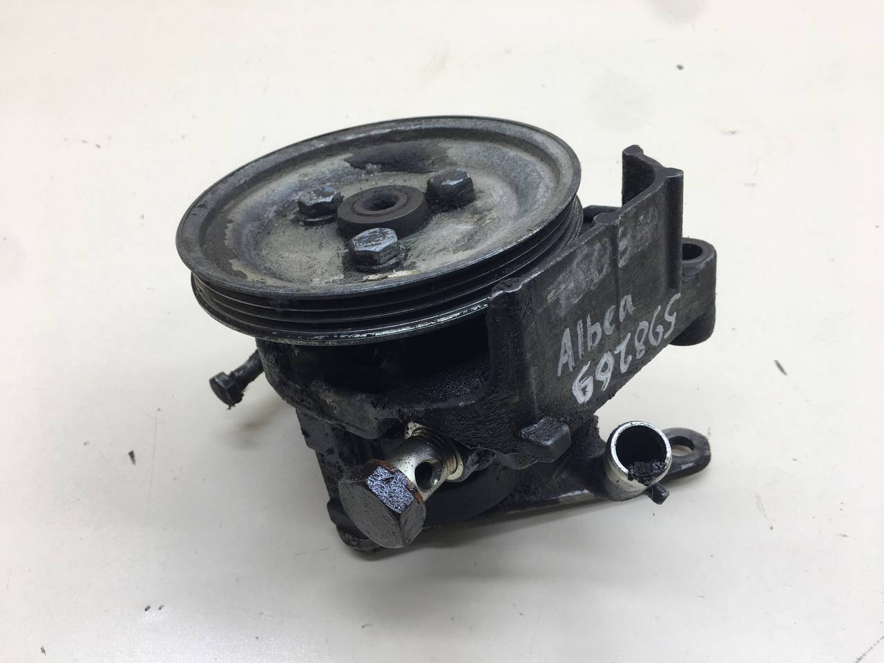 Насос гидроусилителя (электрогидроусилитель, ЭГУР) Fiat Albea 2002-2012