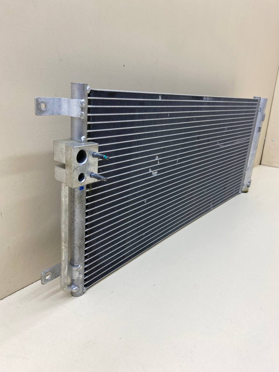 Радиатор кондиционера (конденсер) Chery Tiggo 4 Pro 2021>