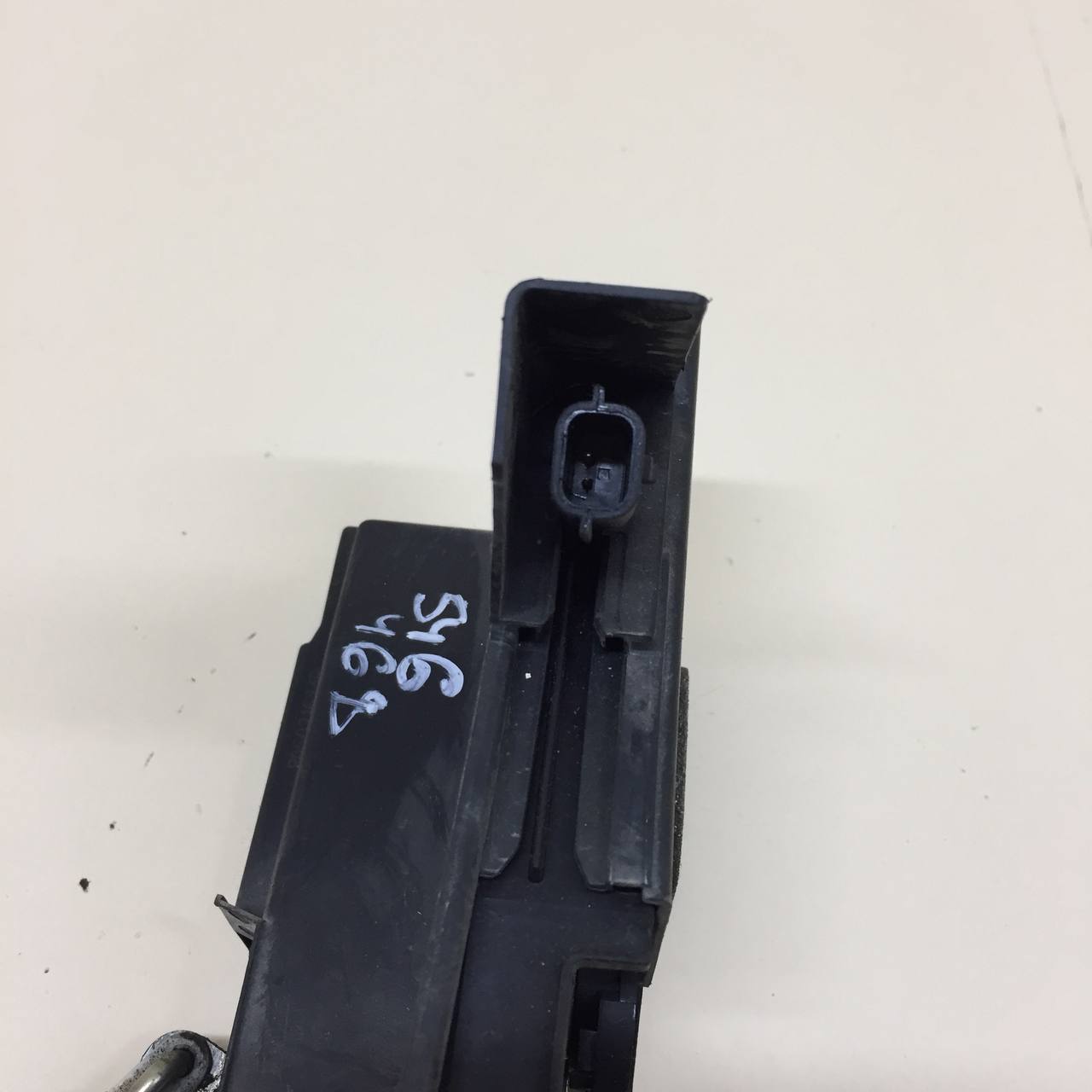 Замок двери передней правой Renault Logan (2) 2014>