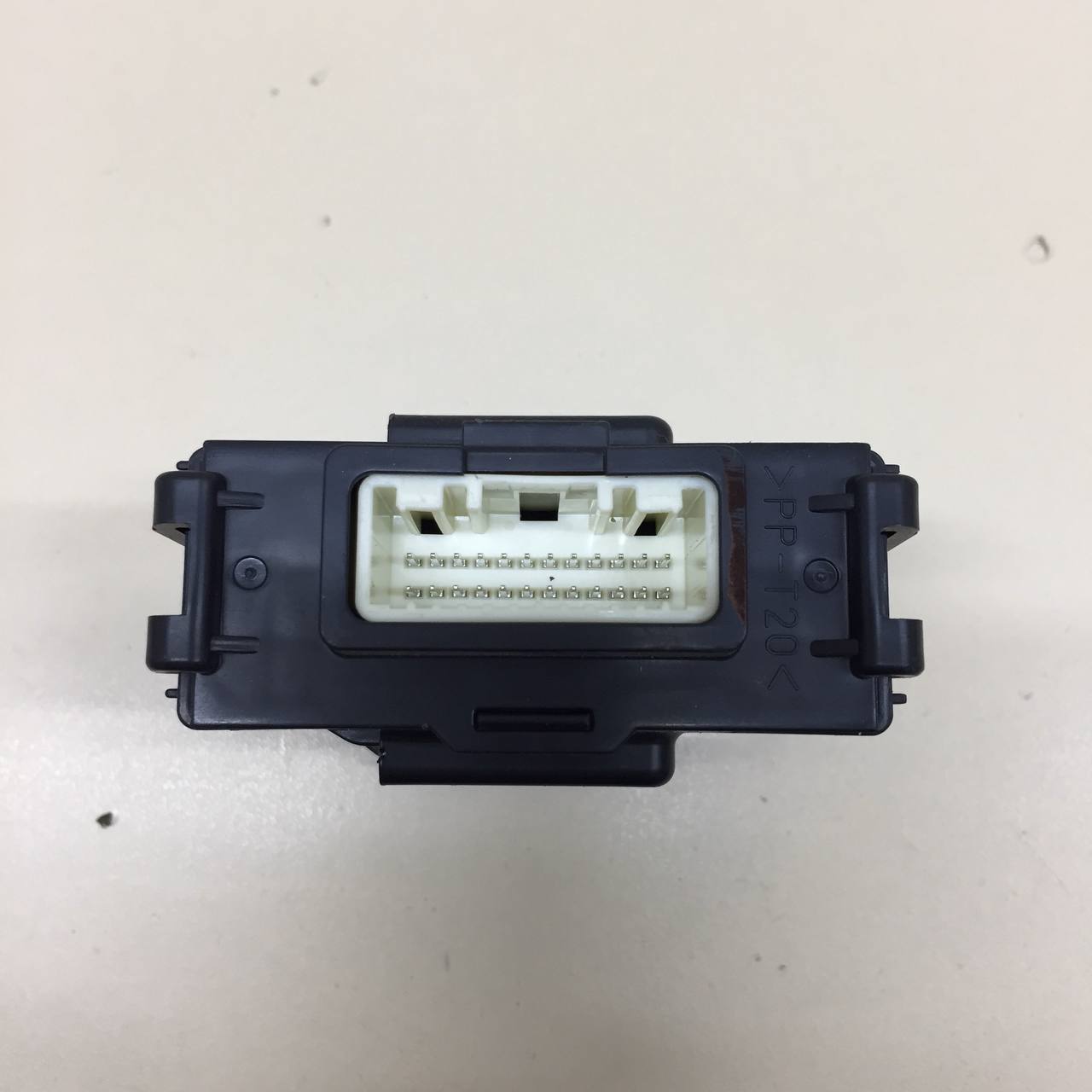 Блок управления ABS Nissan Qashqai (J11) 2014>