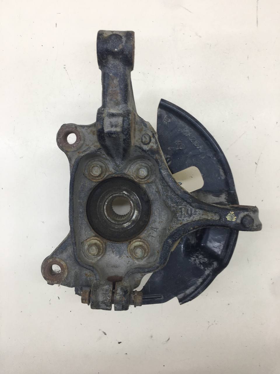 Кулак поворотный передний правый Mazda Mazda 3 (BM) 2013-2016