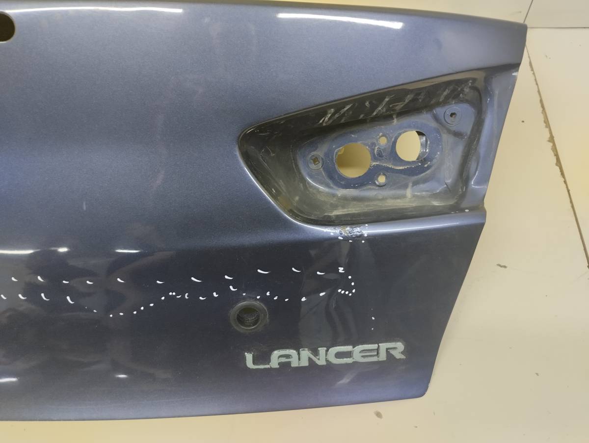 Крышка багажника Mitsubishi Lancer X (CX, CY) 2007> Крышка багажника Mitsubishi Lancer X (CX, CY) 2007>