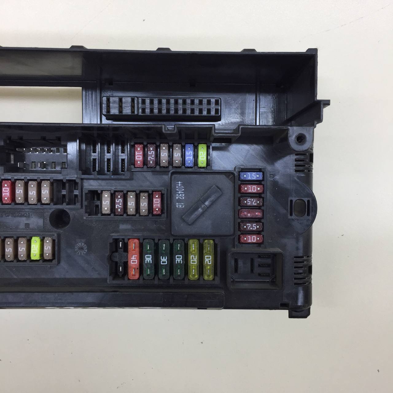 Блок предохранителей BMW 7-Series F01,F02  2008-2015