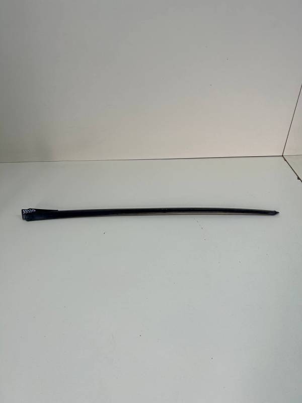 Молдинг лобового стекла Hyundai Sonata 6 (YF) 2010-2014