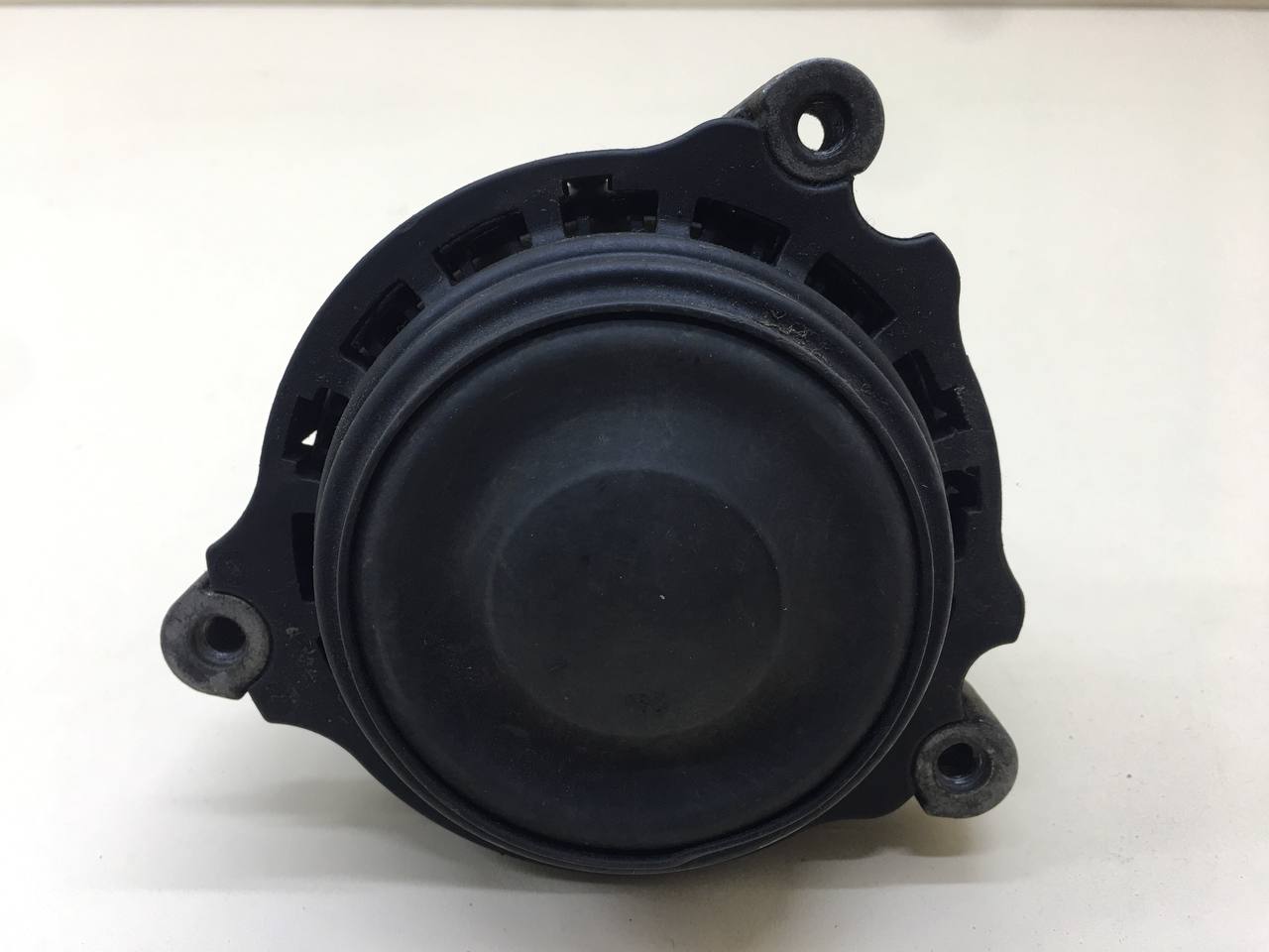 Опора двигателя BMW 3-series F30/F31 2011> Опора двигателя BMW 3-series F30/F31 2011>