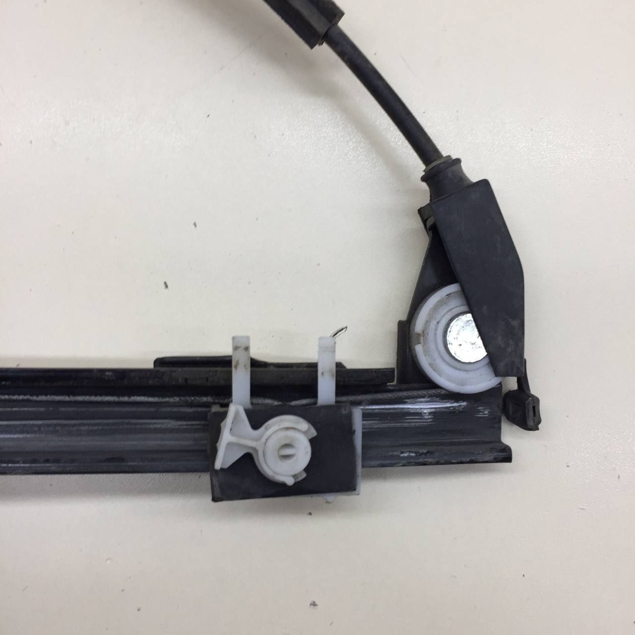 Стеклоподъемник электр. передний левый Fiat Albea 2002-2012