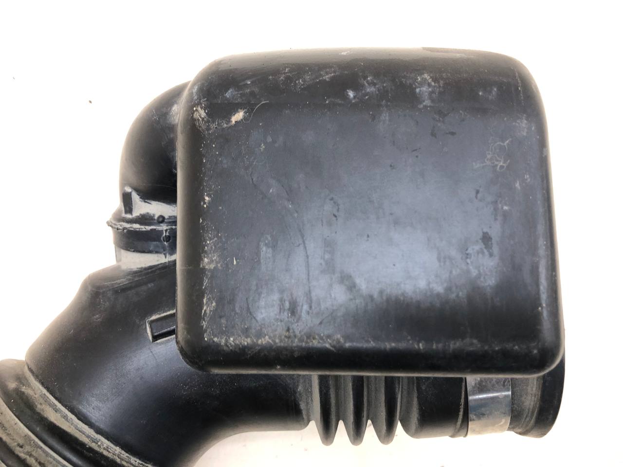 Патрубок воздушного фильтра Subaru Impreza (G12) 2007-2012