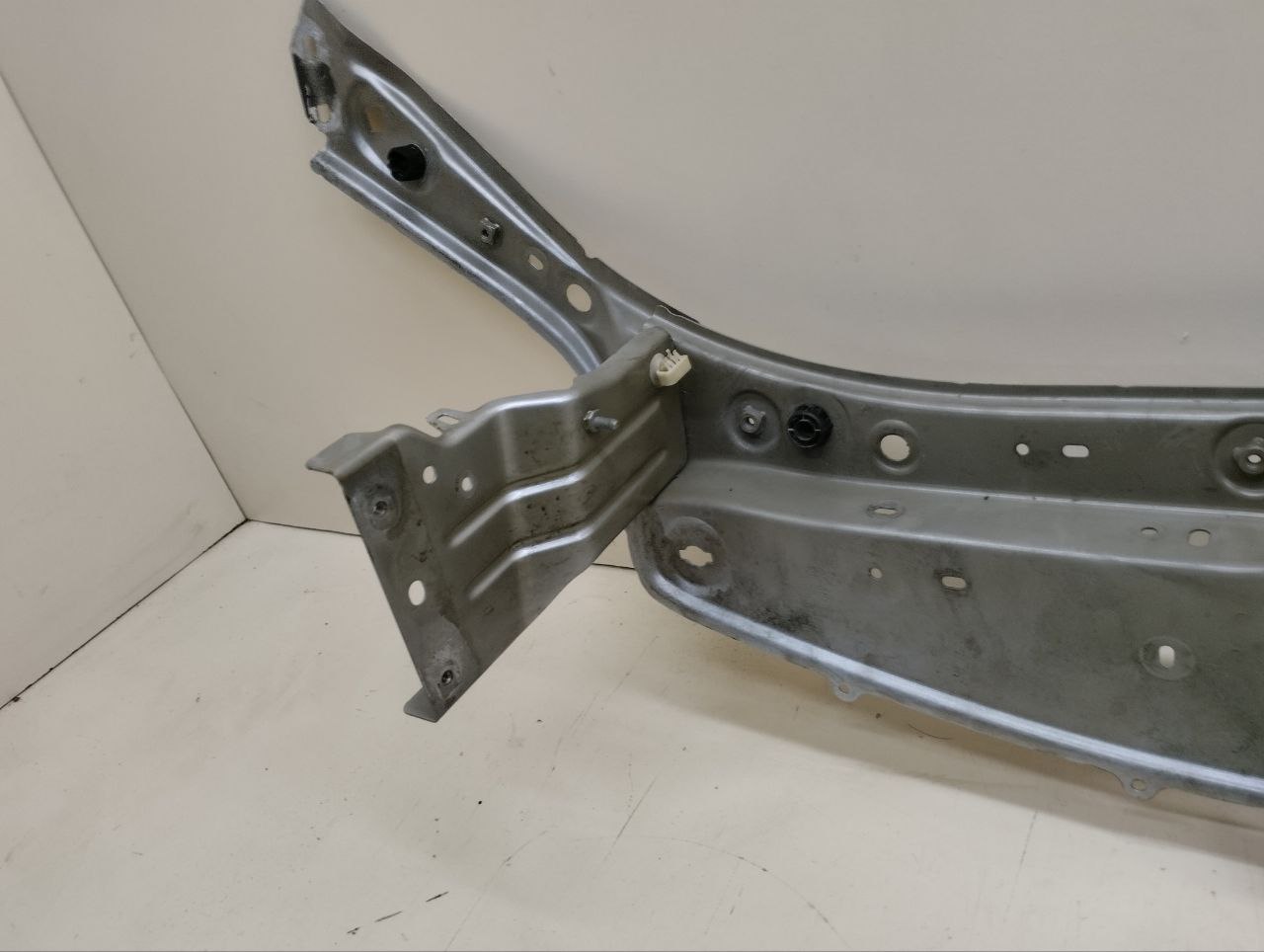 Панель передняя Renault Sandero Stepway (5S) 2014-2022 Панель передняя Renault Sandero Stepway (5S) 2014-2022