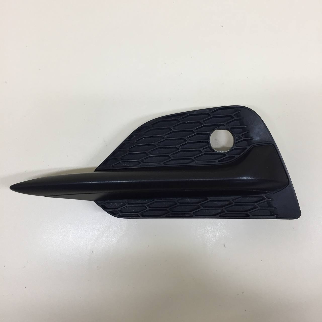 Заглушка бампера Nissan Qashqai (J11) 2014>