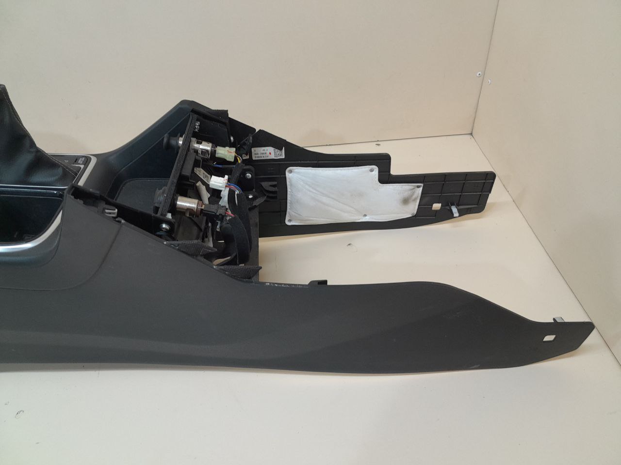 Консоль центральная Hyundai Sonata 7 (LF) 2017-2019