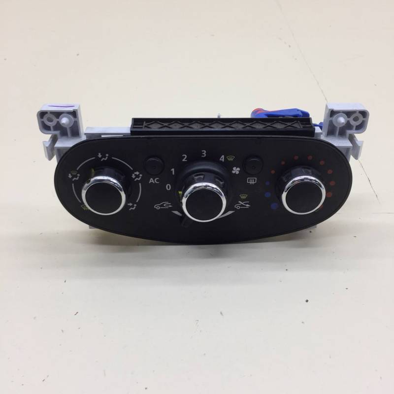 Блок управления отопителем Renault Duster (HSA, HSM) 2012>