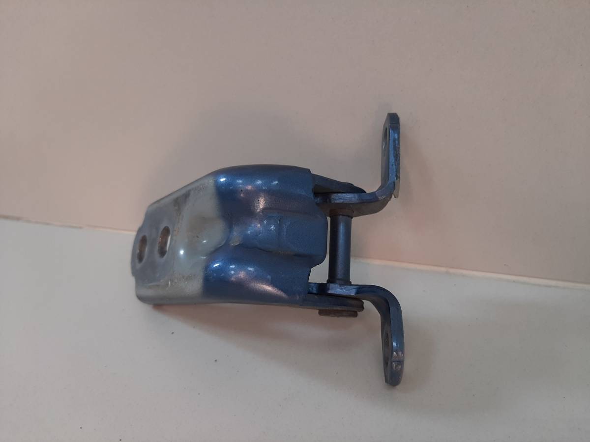 Петля двери задней правой нижняя Subaru Impreza (G12) 2007-2012 Петля двери задней правой нижняя Subaru Impreza (G12) 2007-2012