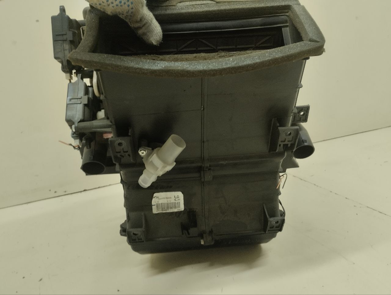 Корпус отопителя Nissan Almera (N16) 2000-2006 Корпус отопителя Nissan Almera (N16) 2000-2006
