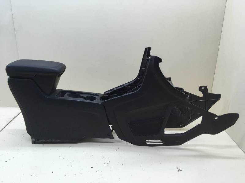 Консоль центральная Chevrolet Captiva (C140) 2011-2016 Консоль центральная Chevrolet Captiva (C140) 2011-2016