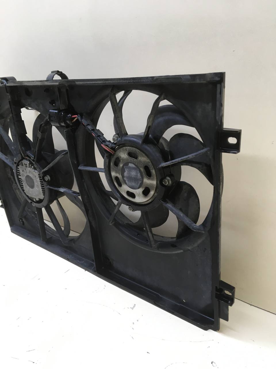 Диффузор вентилятора Skoda Octavia (A5 1Z-) 2004-2013