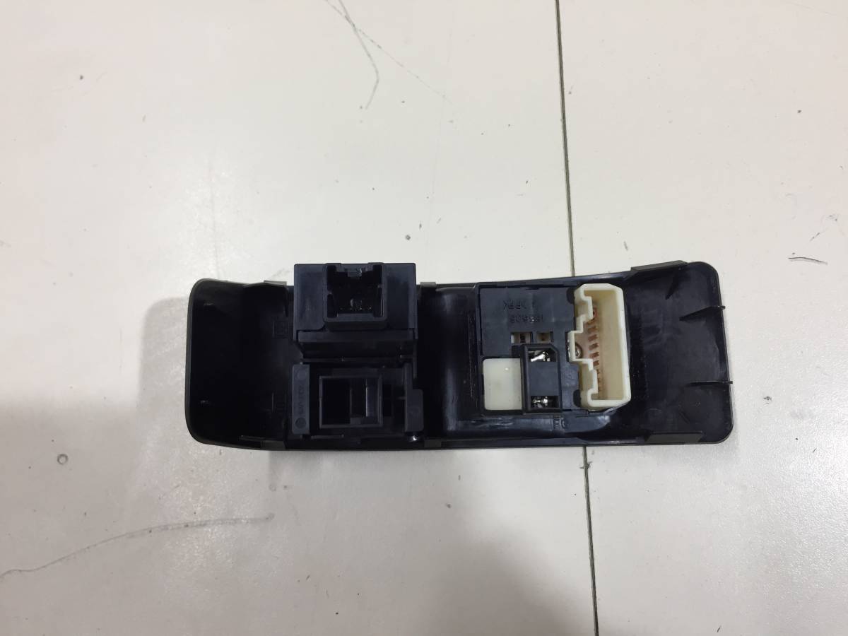Блок кнопок Subaru Forester (S12) 2008-2012