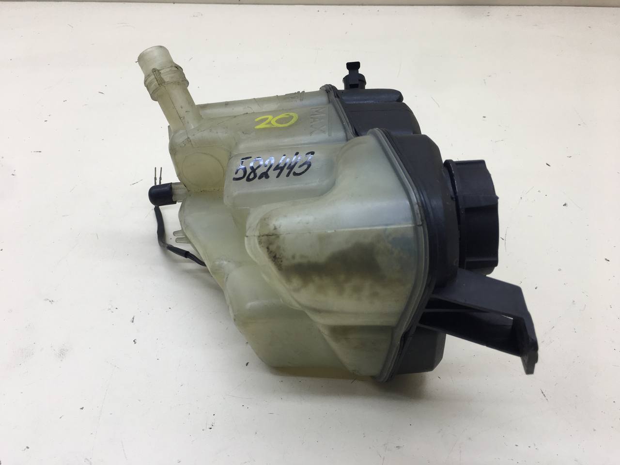 Бачок расширительный Volvo XC60 2008-2017