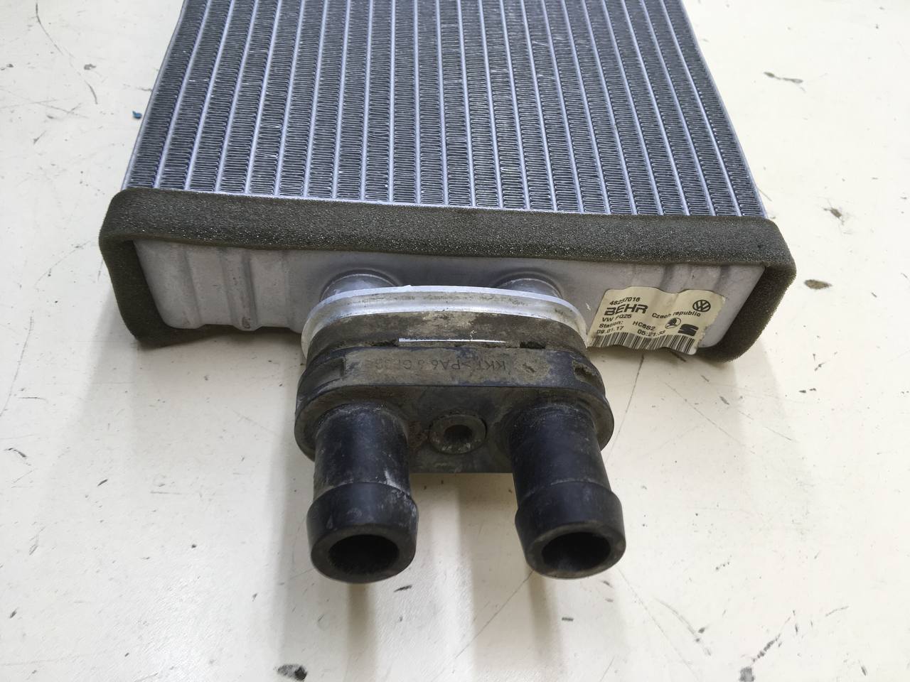 Радиатор отопителя Volkswagen Polo (MK5) 2011-2020 Радиатор отопителя Volkswagen Polo (MK5) 2011-2020