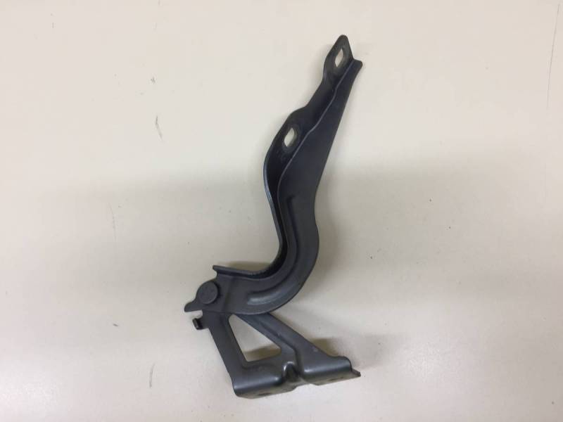 Петля капота левая Chevrolet Cobalt (T250) 2011-2015