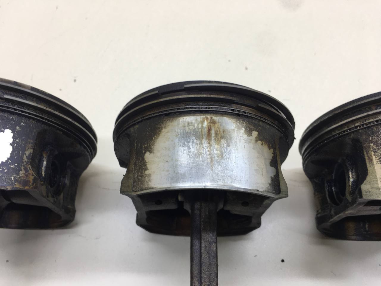 Поршень с шатуном Mitsubishi Outlander XL (CW) 2006-2012