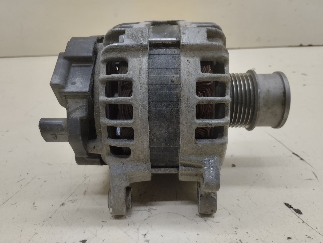 Генератор Volkswagen Polo (MK5) 2011-2020 Генератор Volkswagen Polo (MK5) 2011-2020