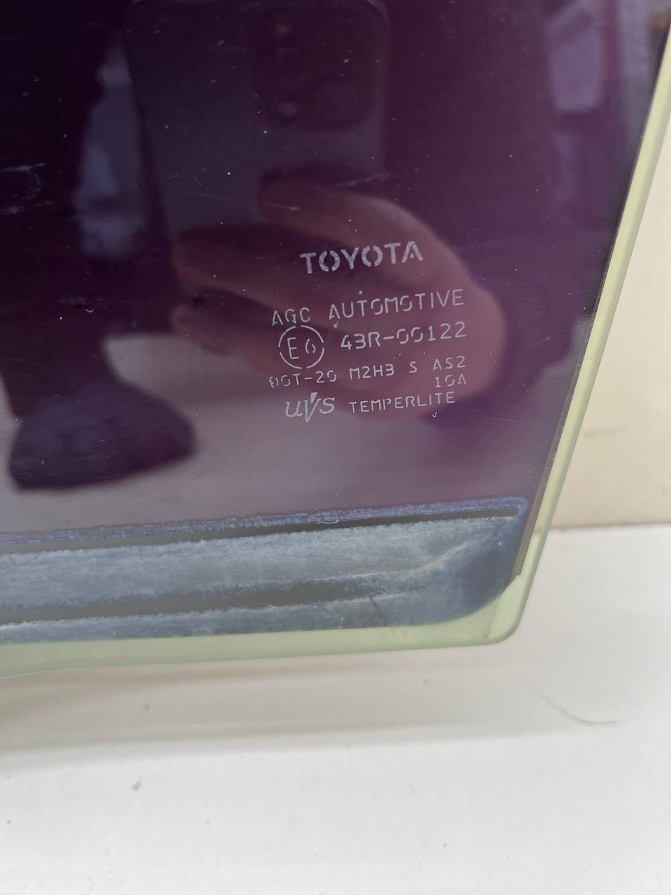 Стекло двери задней левой Toyota Rav 4 (XA40) 2013-2019