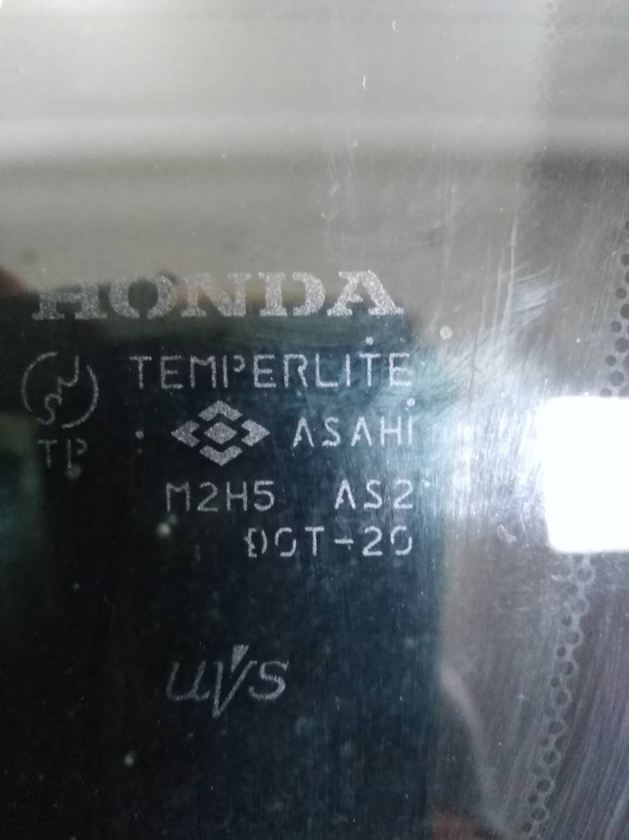 Стекло двери задней левой Honda Legend 2006-2011