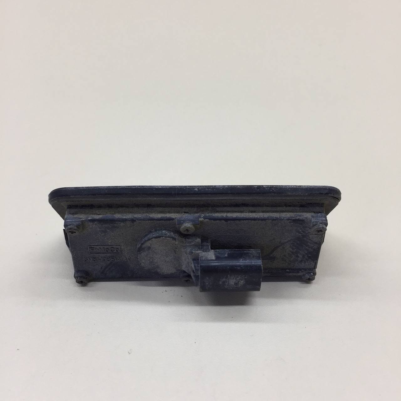 Кнопка открывания багажника Ford Mondeo 4 2007-2015