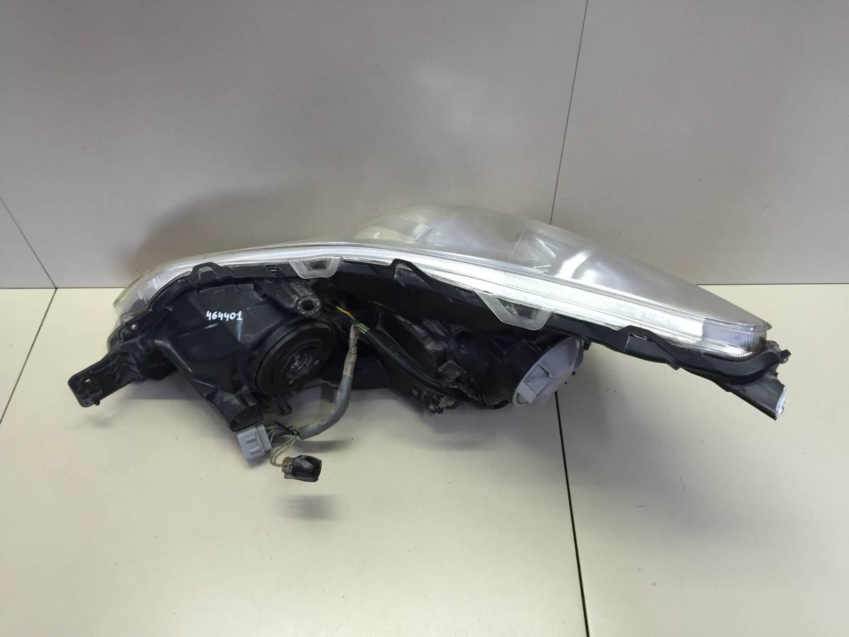 Фара правая Subaru Legacy (B14) 2010-2015