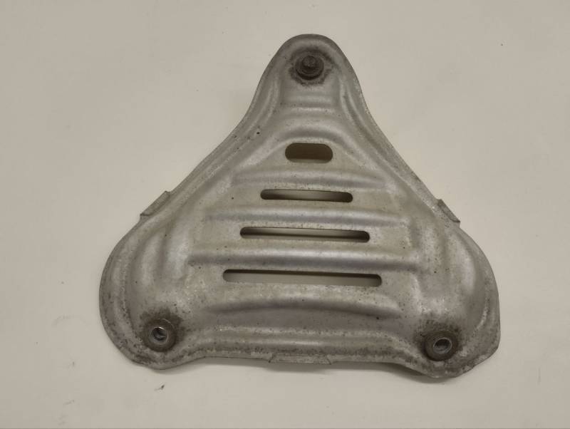 Экран тепловой Toyota Rav 4 (A30) 2006-2013 Экран тепловой Toyota Rav 4 (A30) 2006-2013