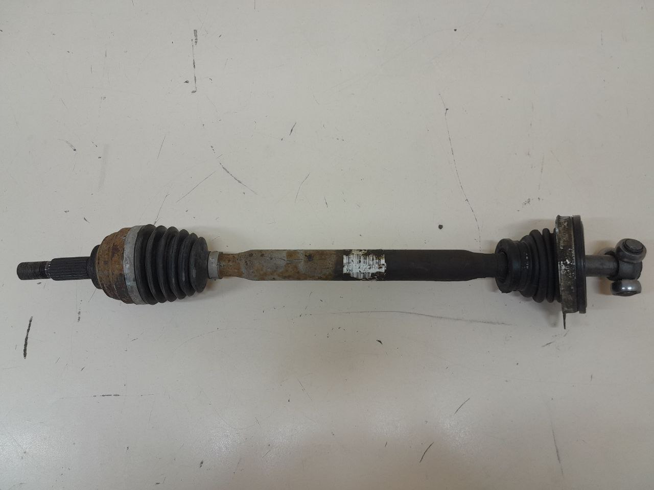 Полуось передняя левая Nissan Almera 3 (G11, G15) 2012> Полуось передняя левая Nissan Almera 3 (G11, G15) 2012>