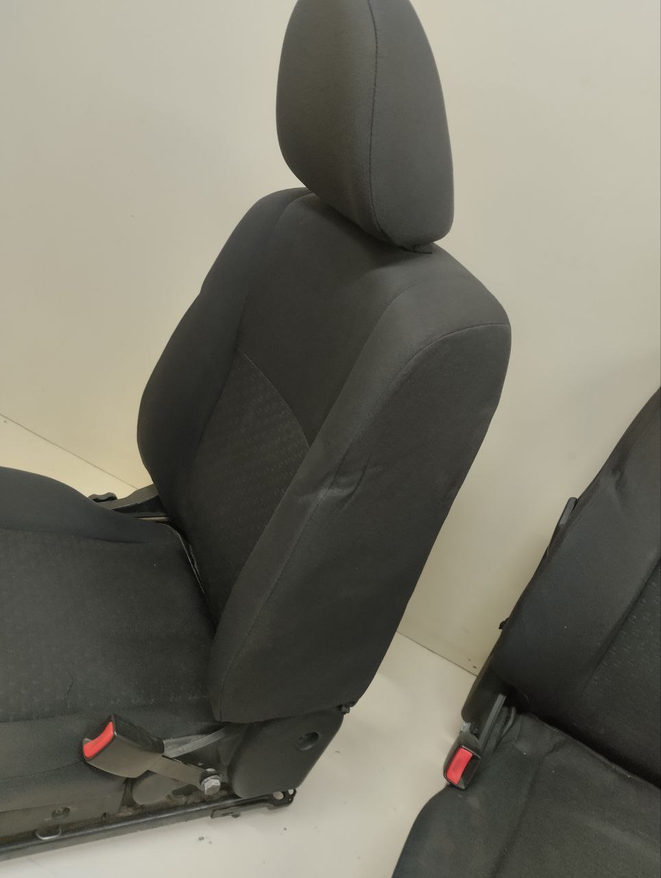 Сиденье (комплект) Nissan Almera (N16) 2000-2006 Сиденье (комплект) Nissan Almera (N16) 2000-2006