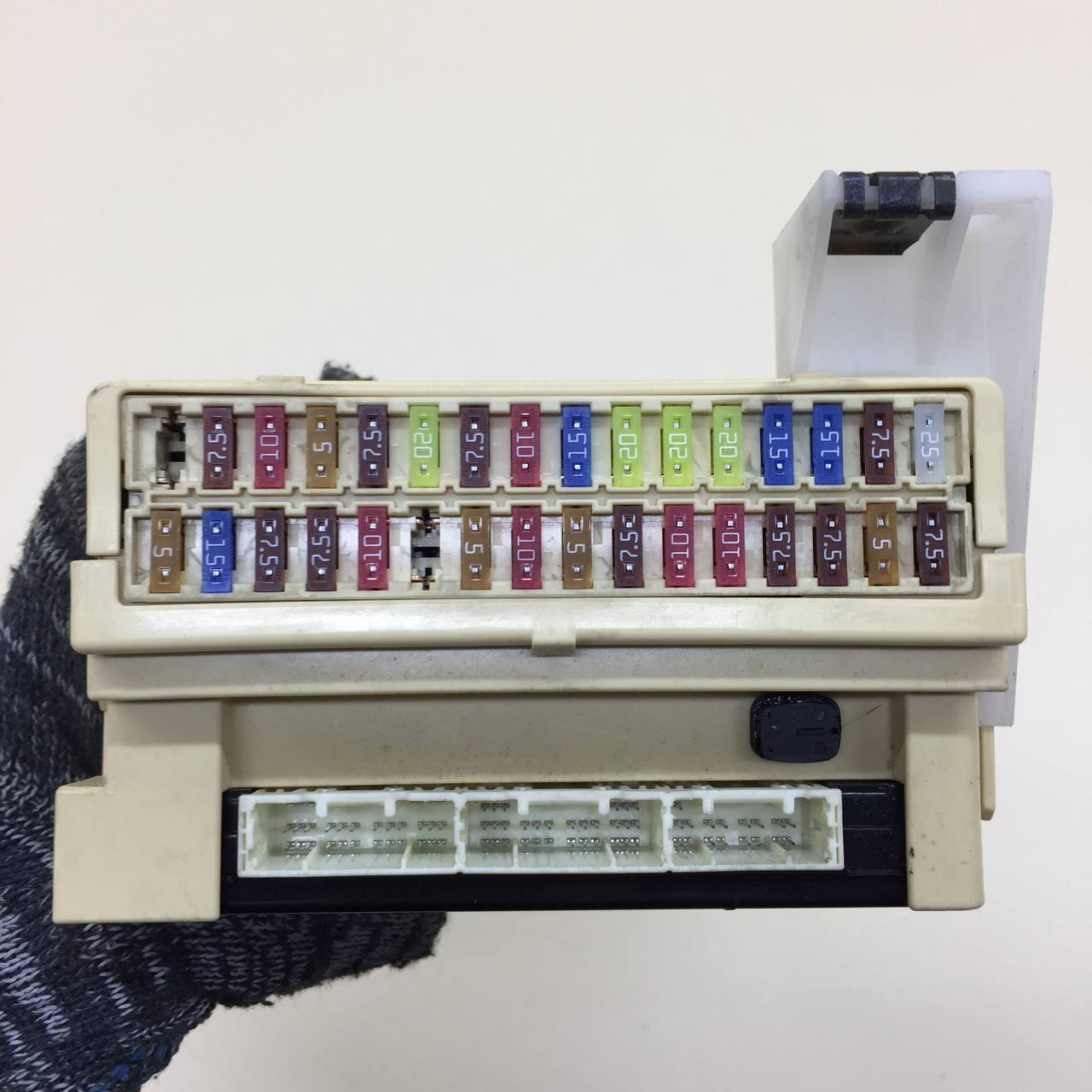 Блок предохранителей Toyota Rav 4 (XA40) 2013-2019